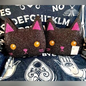 NWT VIRAL Sparkles Home Halloween Glittery Black Sequin Cat Pillow Set Sparkly